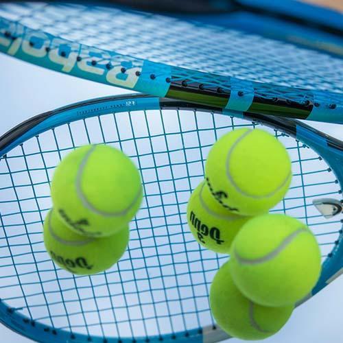 Tennis